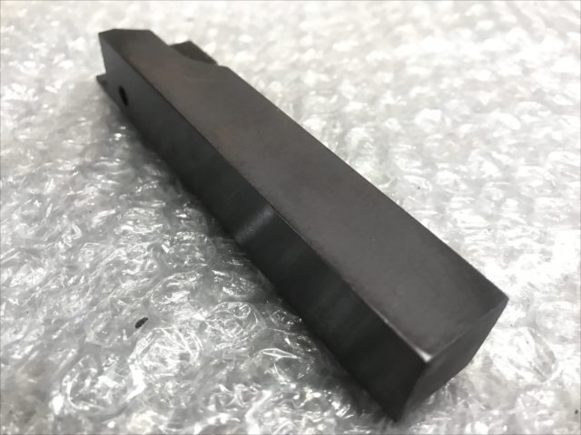 三菱マテリアル バイトホルダー EGHL2020K3(K0-3887-04)