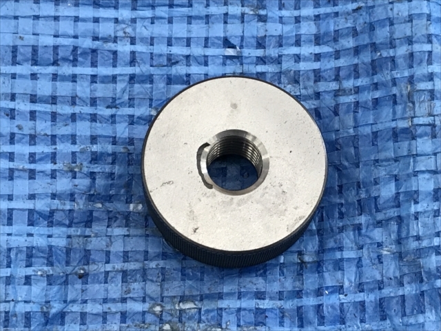 OKS ネジリングゲージ W5/8 山12