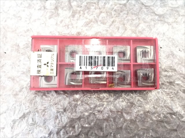 三菱マテリアル チップ 新品 SNGG120408L SNPL432