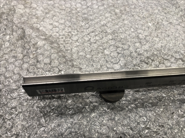 アマダ 金型