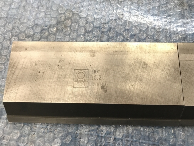 アマダ 金型