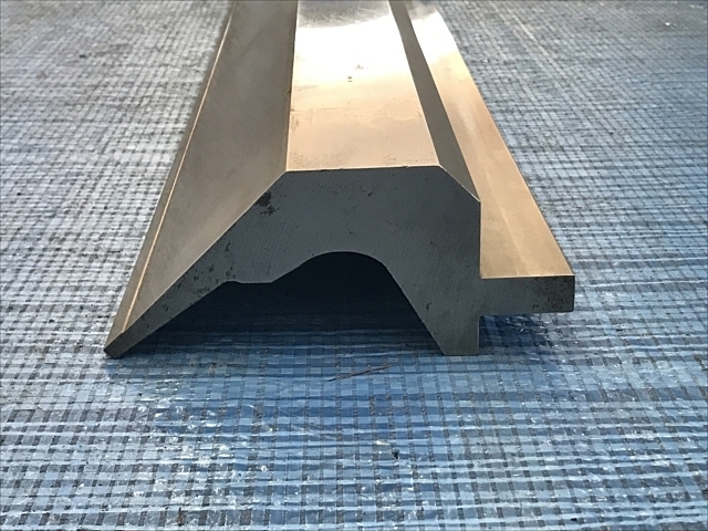 東栄工業 金型 47