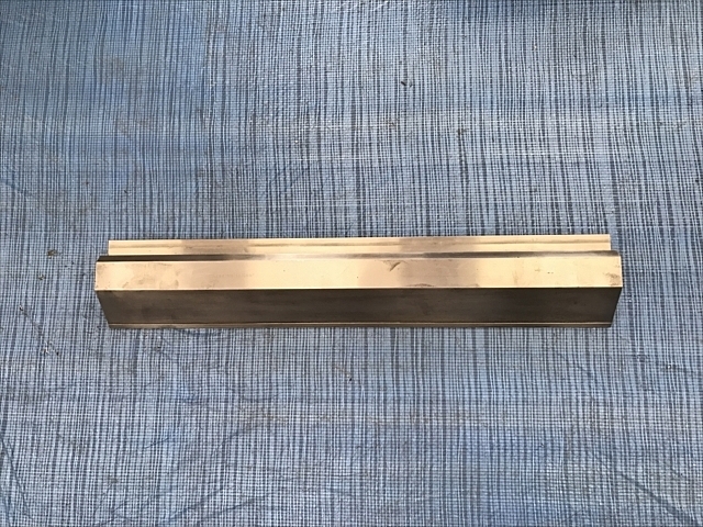 東栄工業 金型 47