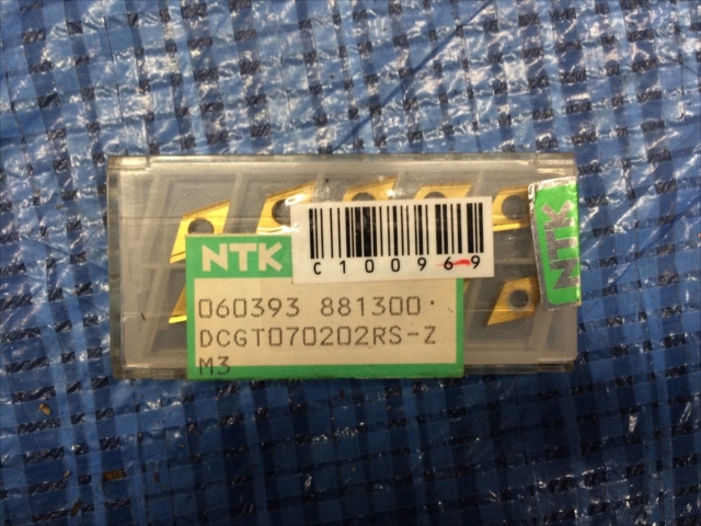 OSG チップ 新品 DCGT070202RS-Z