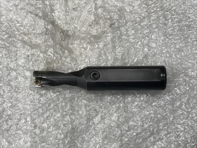 三菱マテリアル スローアウェイドリル TAB2300S32