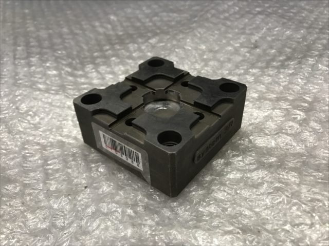 システム3R 電極ホルダー