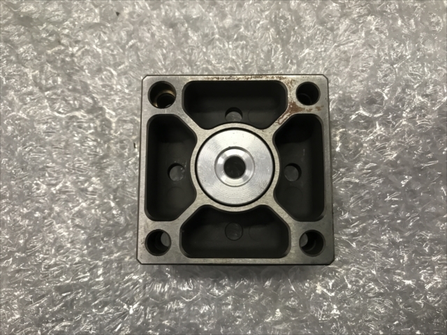 システム3R 電極ホルダー