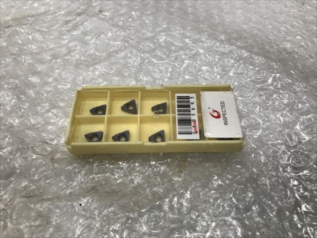 ISCAR チップ 新品 11IR 32UN BMA