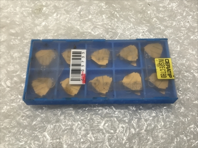 京セラ チップ 新品 GB43R050R