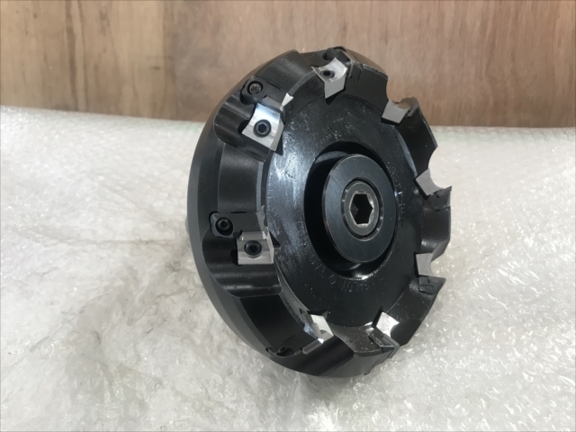 タンガロイ フェイスミル THF4406R