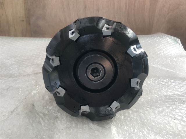 タンガロイ フェイスミル THF4406R