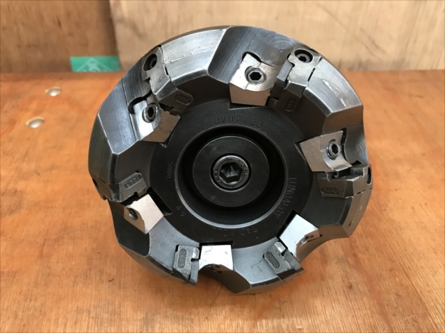 タンガロイ フェイスミル TGD4404R