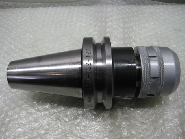 日研 ミーリングチャック BT50-C32-120