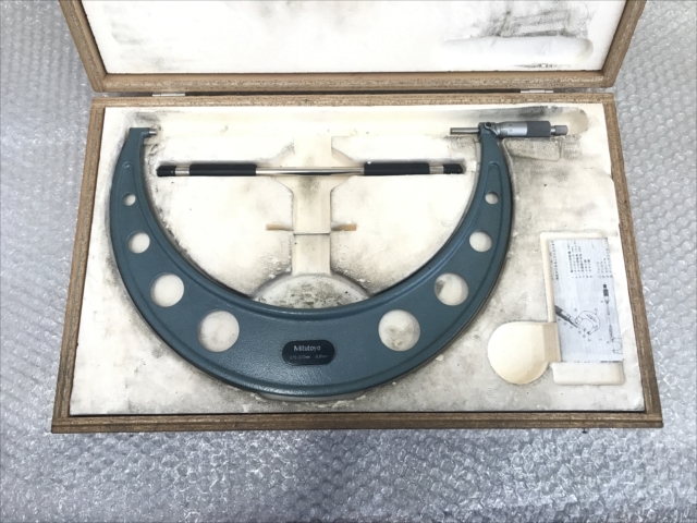 ミツトヨ 外側マイクロメーター OM-300(103-148)