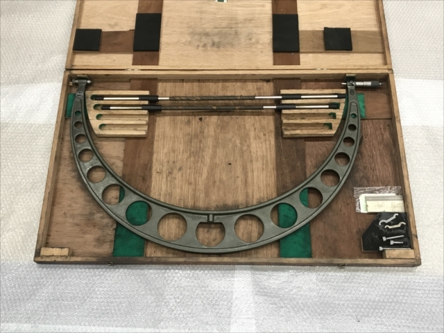 ミツトヨ 替えアンビル式外側マイクロメーター OMC700-800(140-146)