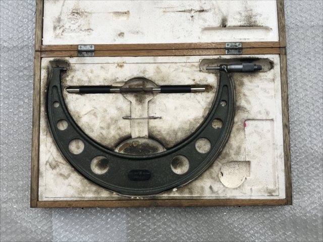 ミツトヨ 外側マイクロメーター OM-300(103-148)