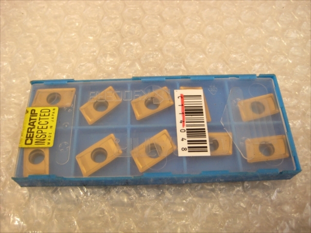 京セラ チップ 新品 JOMT160408ER-D