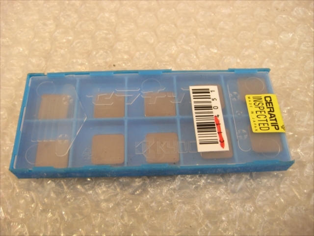 京セラ チップ 新品 SDKN1203AUTN