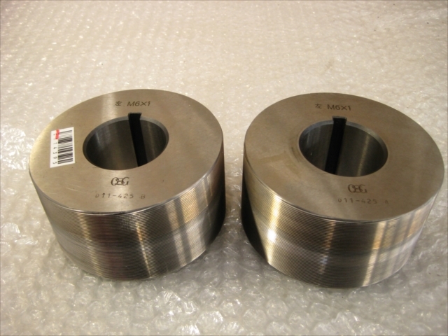 OSG 転造丸ダイス 左M6x1