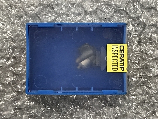 京セラ チップ 新品 DC1800M-SC