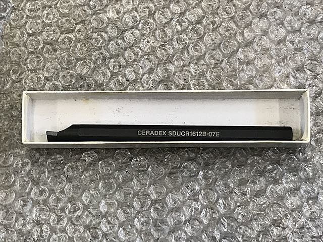 京セラ ボーリングバイトホルダー SDUCR1612B-07E