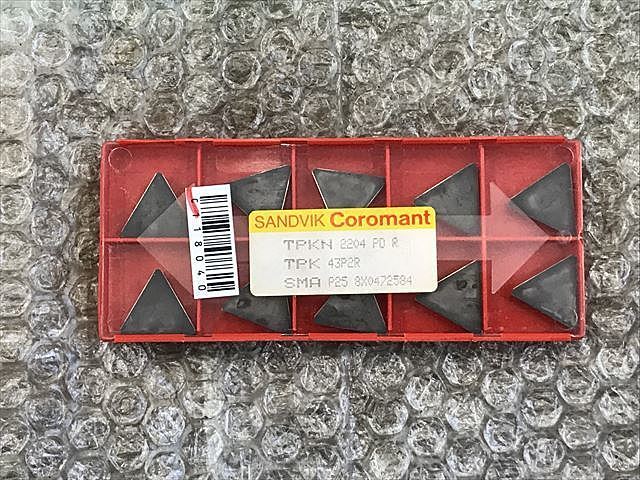 サンドビック チップ 新品 TPKN2204PDR