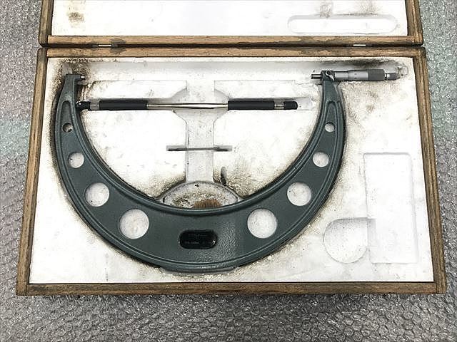 ミツトヨ 外側マイクロメーター OM-300(103-148)