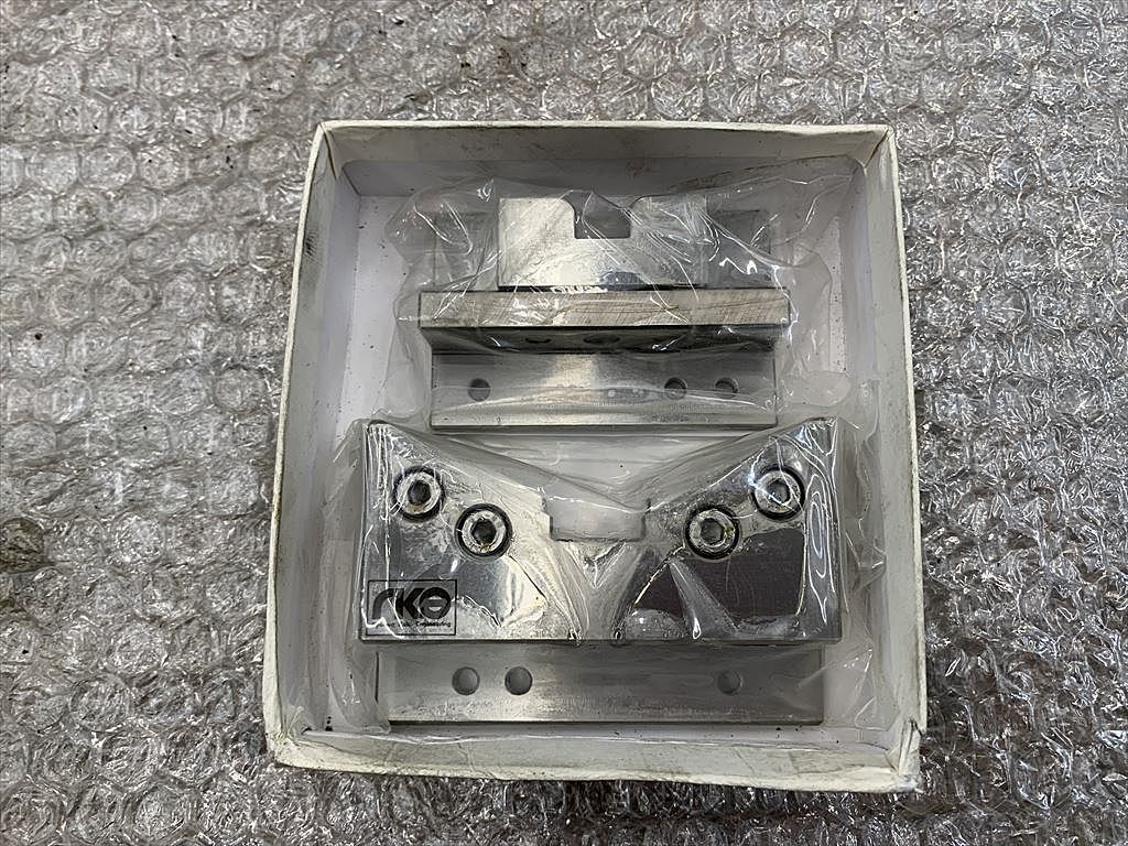 三菱電機 Vブロック 新品 RPV-3