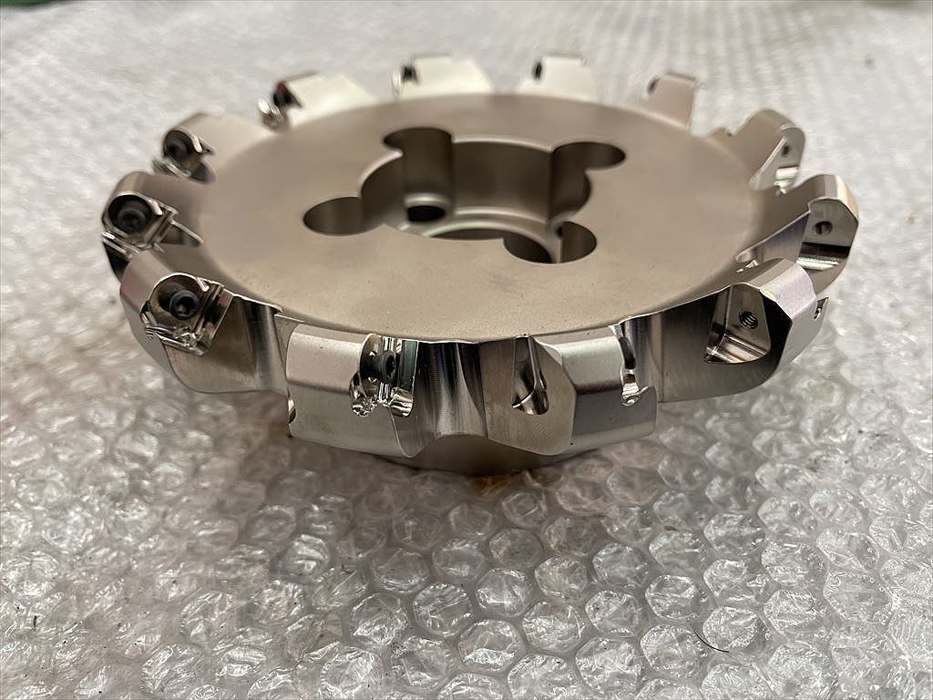 タンガロイ フェイスミル 新品 TASN13M160B40.0R12