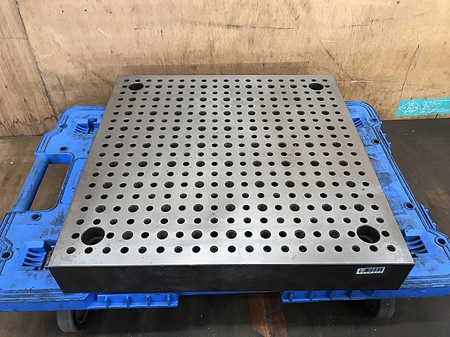 ベースプレート