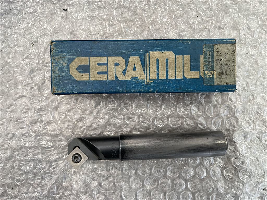 京セラ 面取りカッター MCSE115