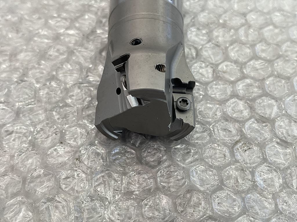 WIDIA フェイスミルカッター VSM490D040Z03B32XN15