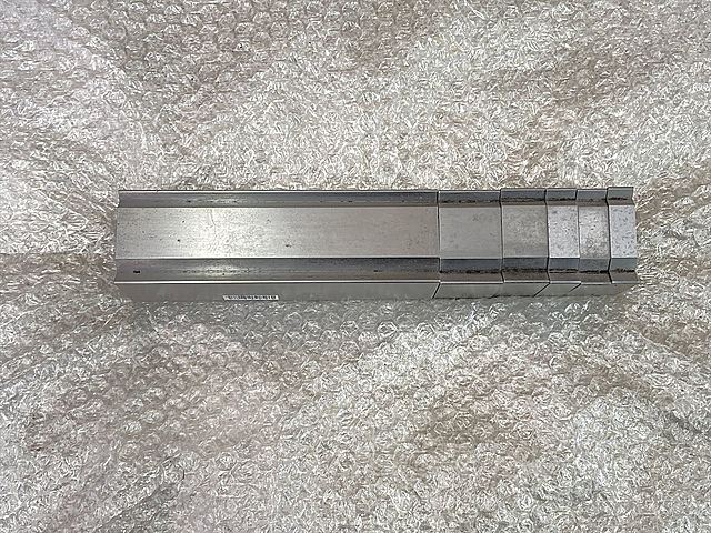 金型 2Vダイ