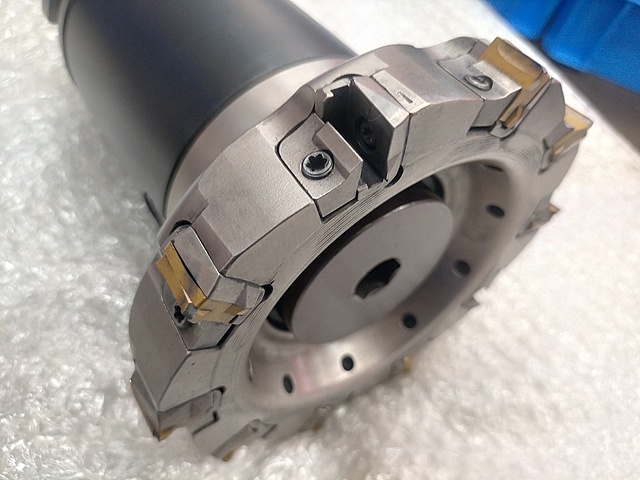 住友電工(イゲタロイ) フェイスミル SUF05160R