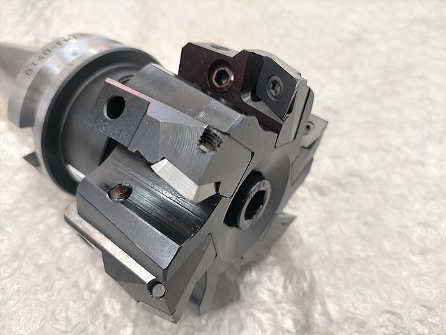 OSGWALTER フェイスミル F2010 Φ80