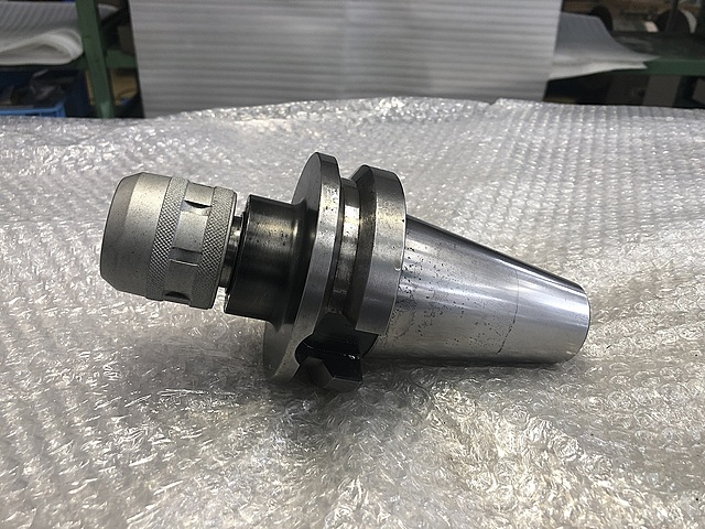 日研 ミーリングチャック BT50-C20-105