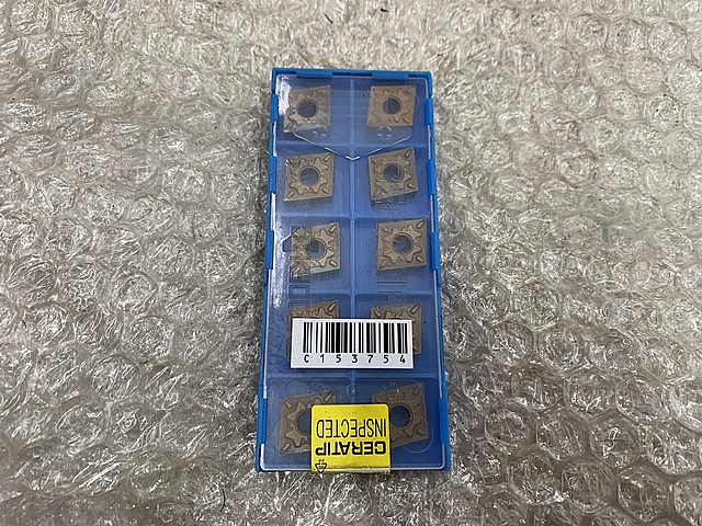 京セラ チップ CNMG120404HQ-CR7015