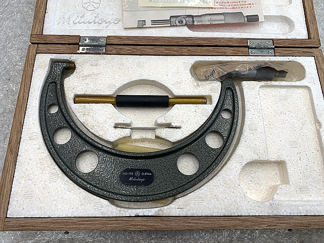 ミツトヨ 外側マイクロメーター OM-175(103-143A)