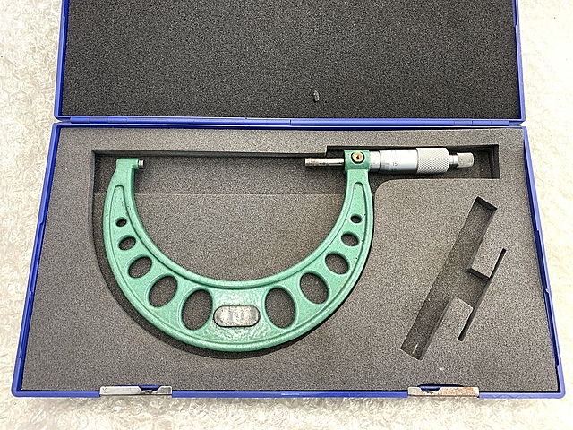 新潟精機 外側マイクロメーター MC105-125