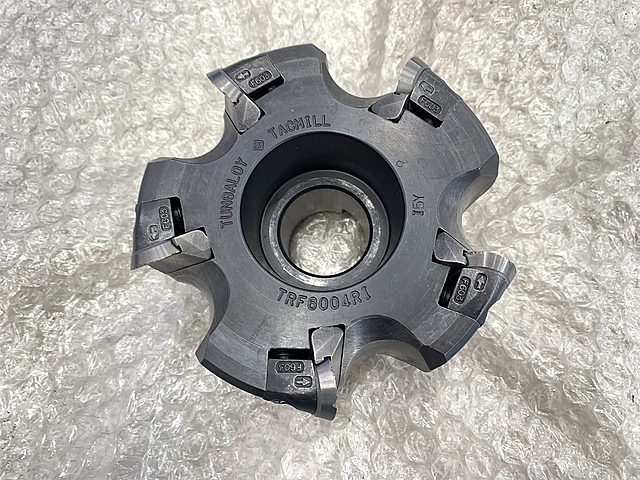 タンガロイ フェイスミル TRF6004RI