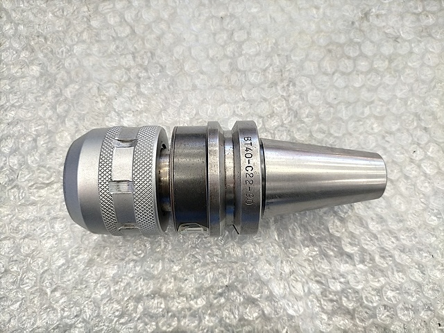 日研 ミーリングチャック BT40-C22-90