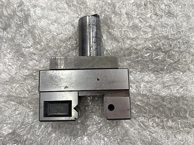 電極バイスホルダー