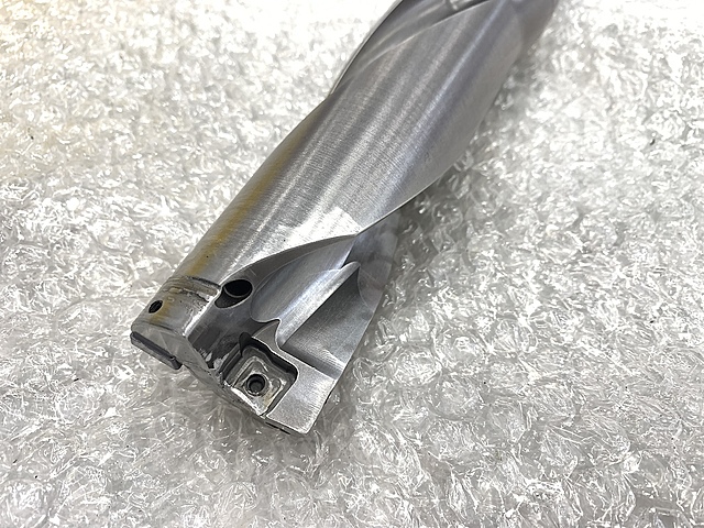 サンドビック スローアウェイドリル 880-D4300L40-03