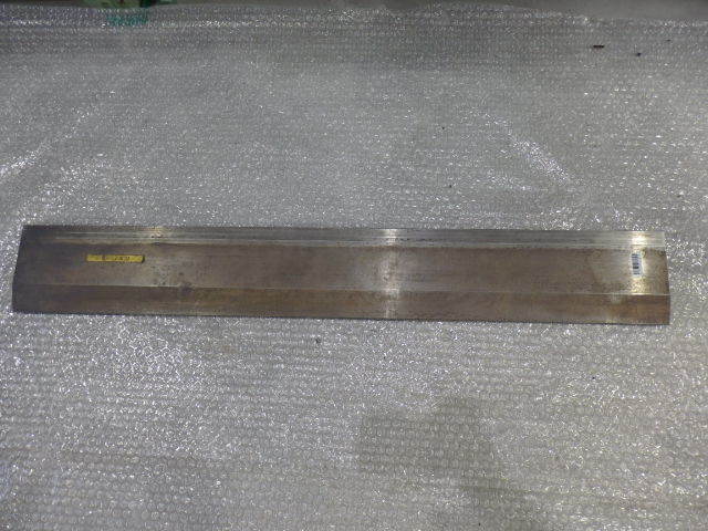 金型1山