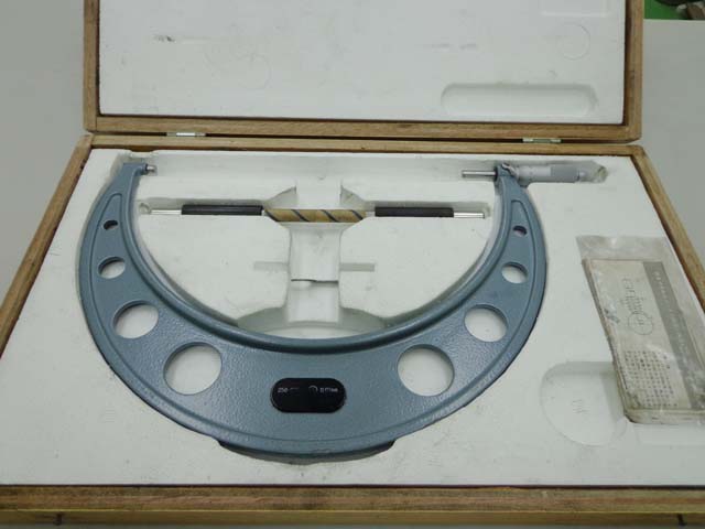 MITUTOYO｜ミツトヨ マイクロメーター OM-275