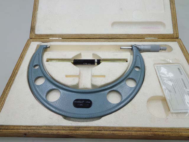 MITUTOYO｜ミツトヨ マイクロメーター OM-200