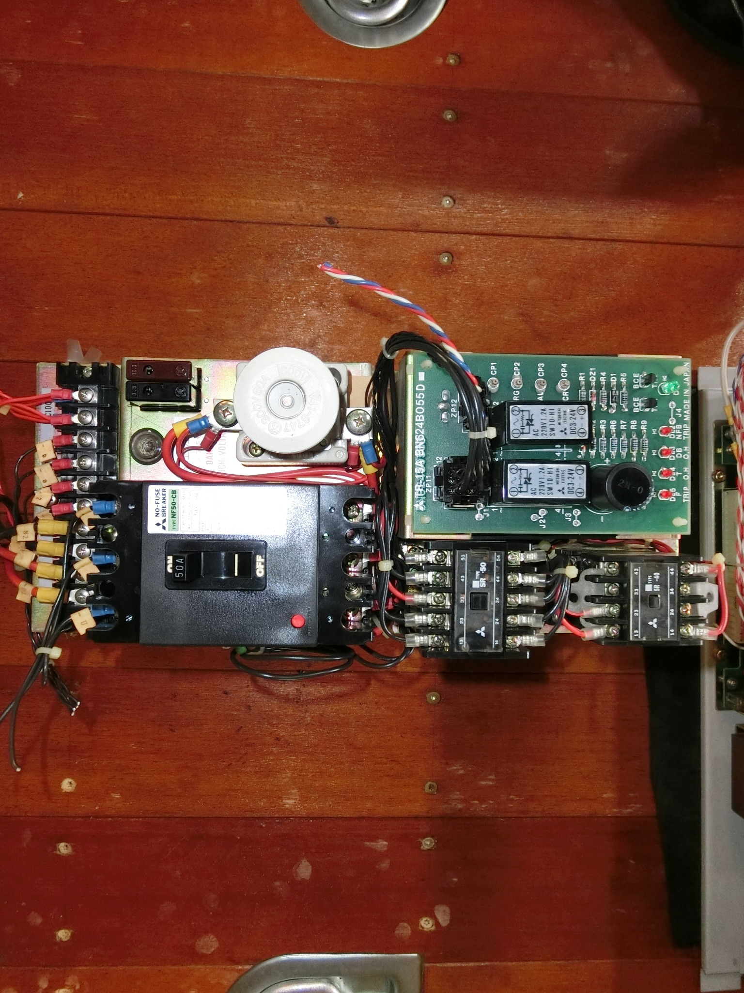 メルダス MHA-400用電源