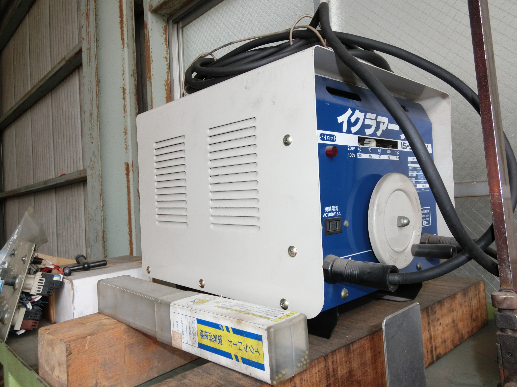 曽根工具製作所 アーク溶接機 IS-S150W | マシンライフ
