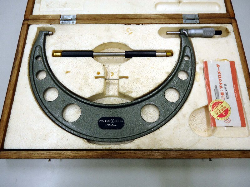 MITUTOYO｜ミツトヨ 外側マイクロメーター OM-250