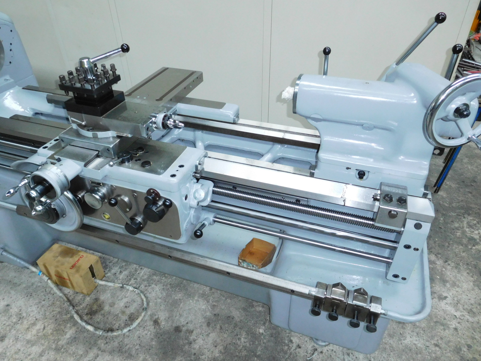 オークマ 8尺旋盤 LS-450x1250 | マシンライフ